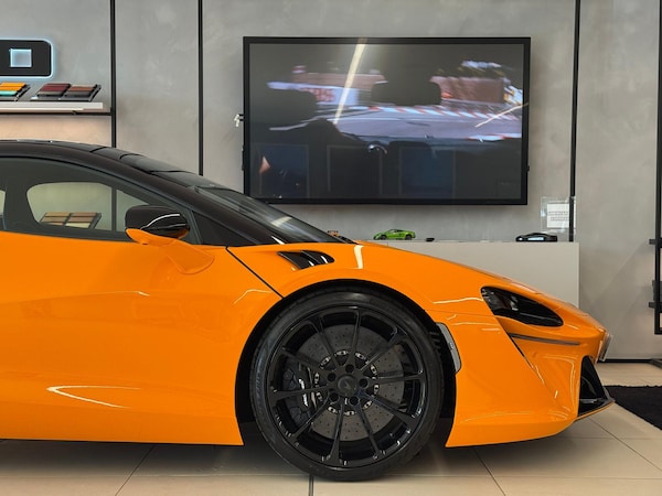 Used McLaren Artura 2025 for sale - 76189537: Photo 34