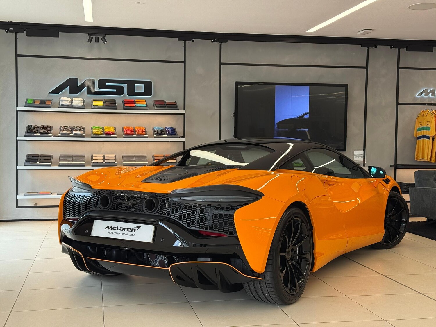 Used McLaren Artura 2025 for sale - 76189537: Photo 44