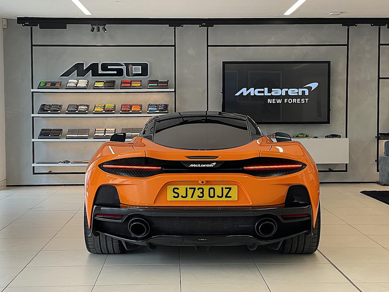 Used McLaren GT 2023 for sale - 76714712: Photo 11
