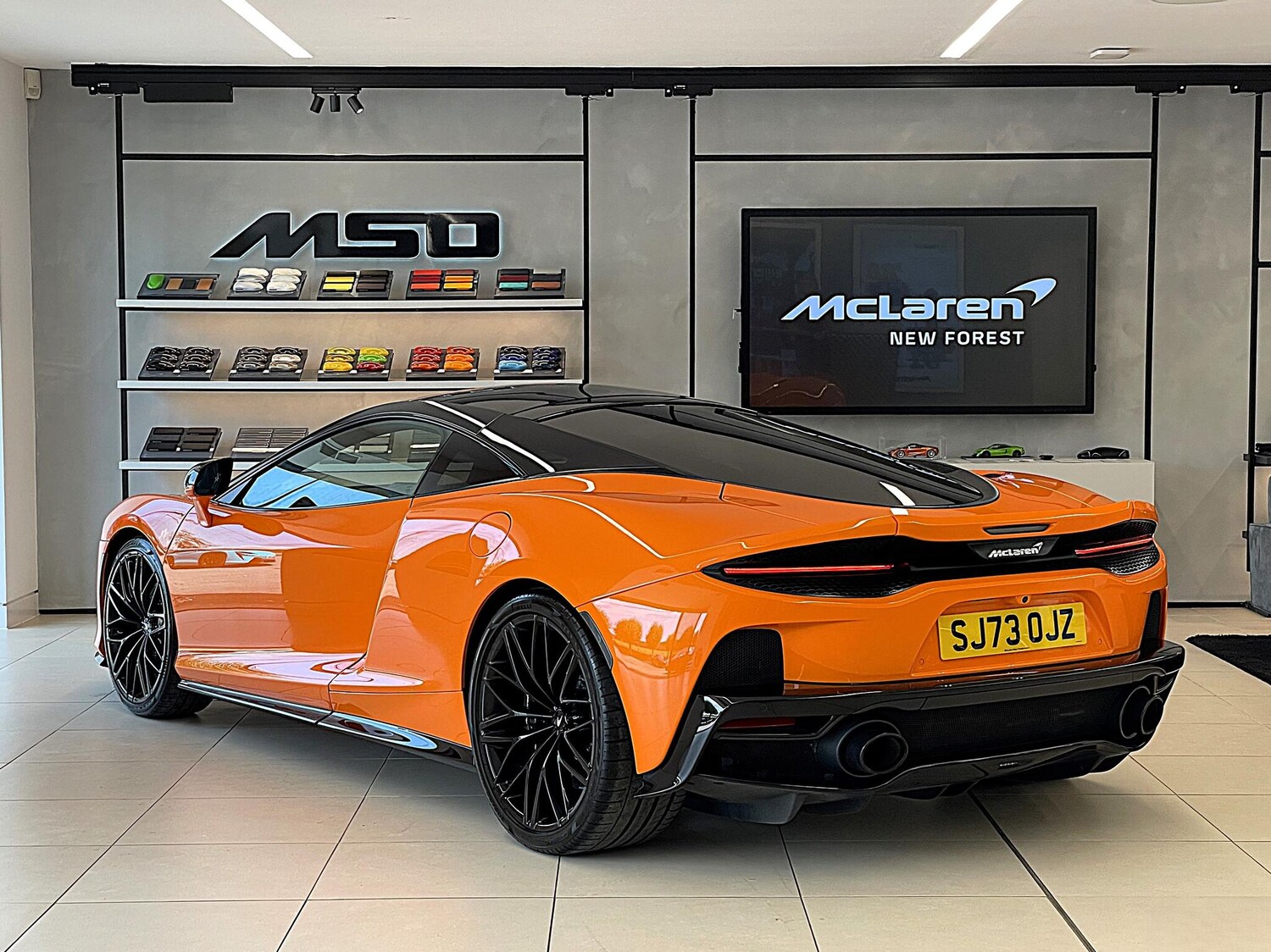 Used McLaren GT 2023 for sale - 76714712: Photo 13