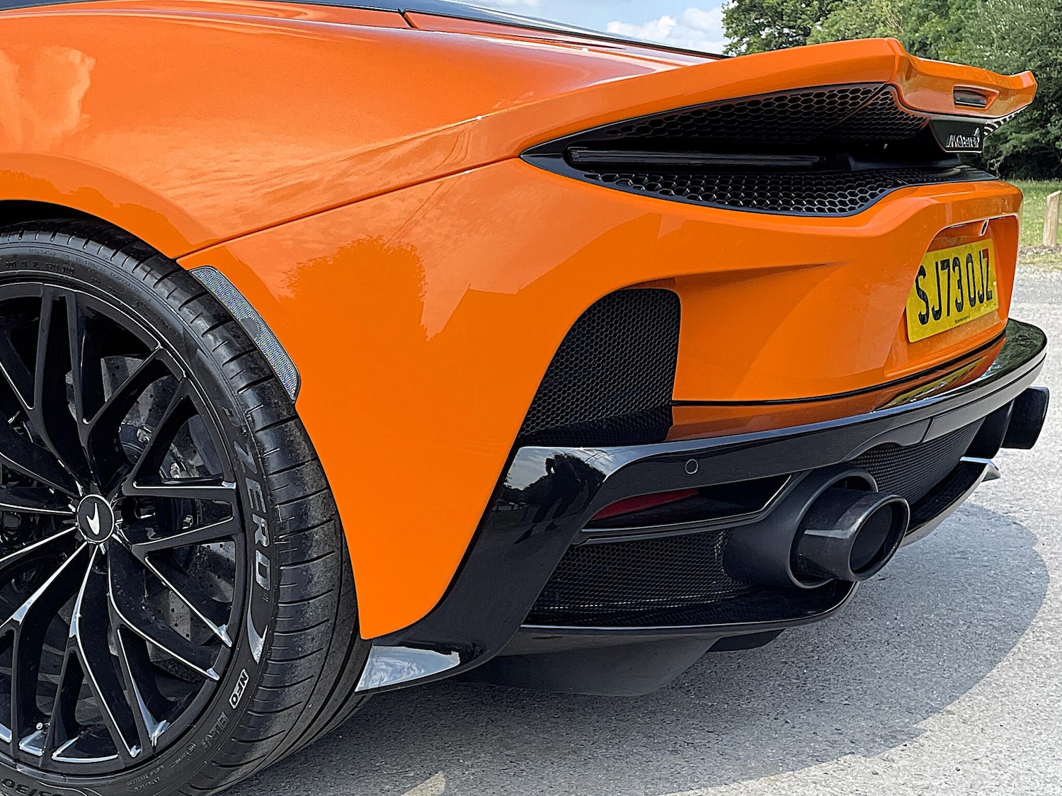 Used McLaren GT 2023 for sale - 76714712: Photo 15