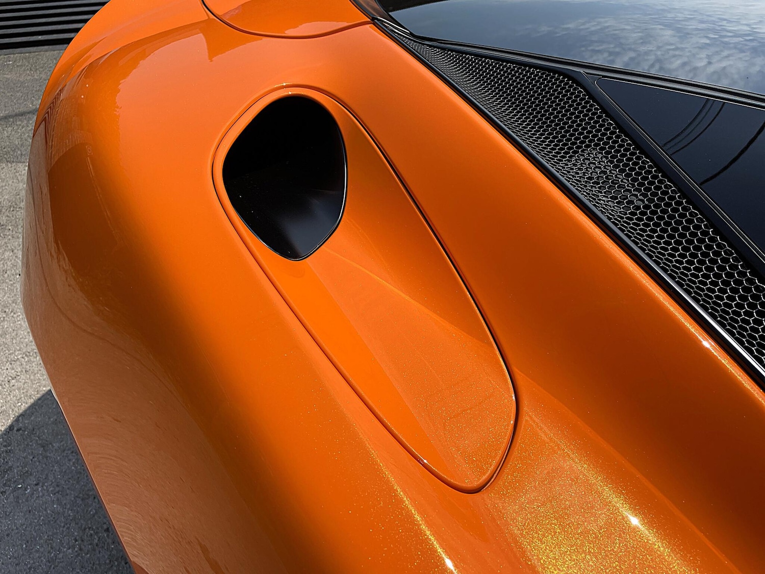 Used McLaren GT 2023 for sale - 76714712: Photo 18