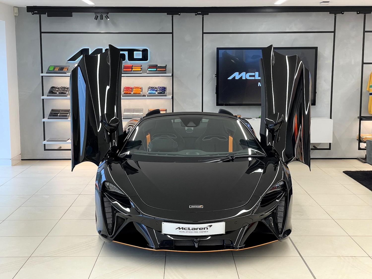 Used McLaren Artura 2025 for sale - 76572111: Photo 17