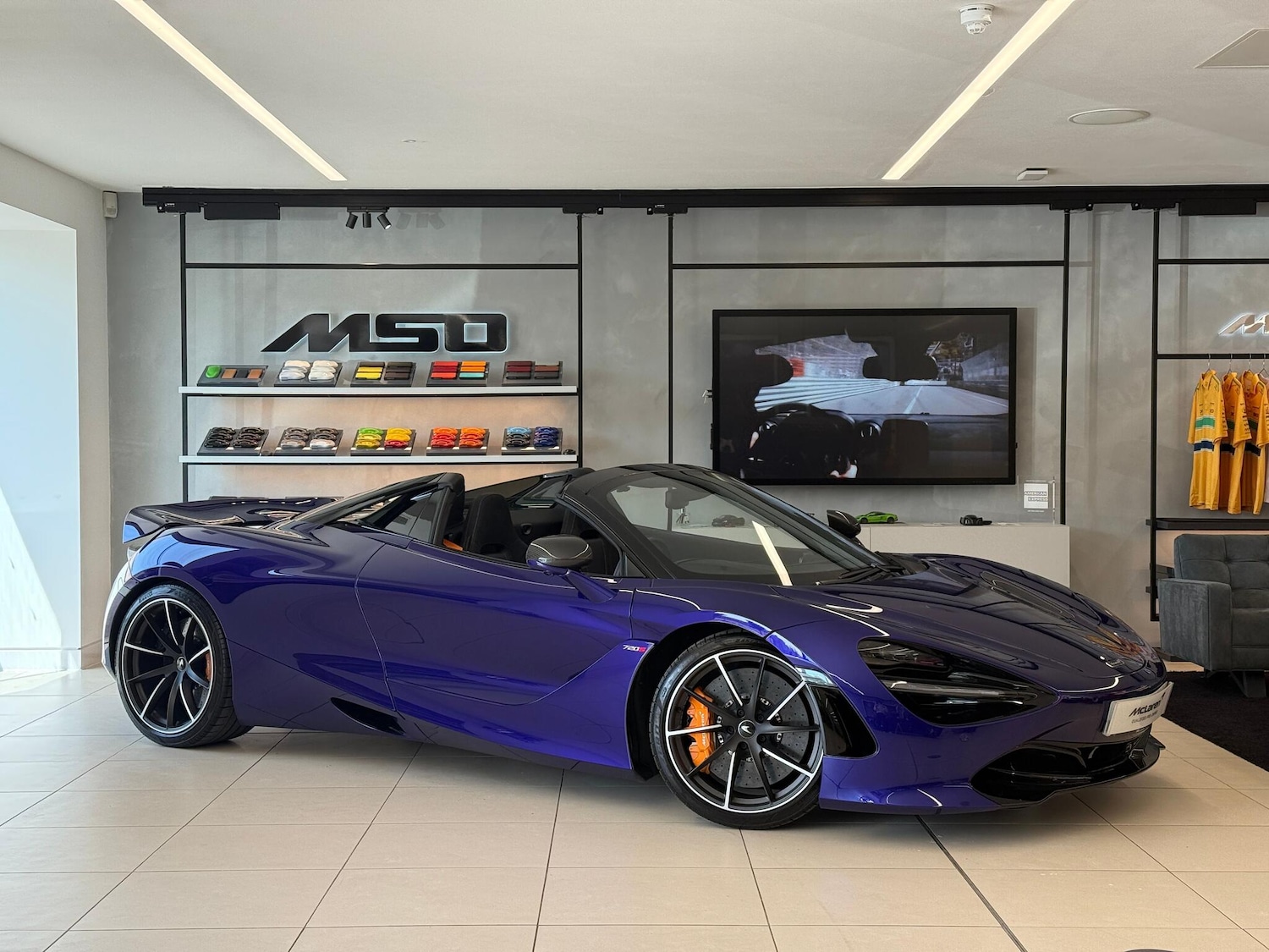 Used McLaren 720S 2022 for sale - 76227016: Photo 1
