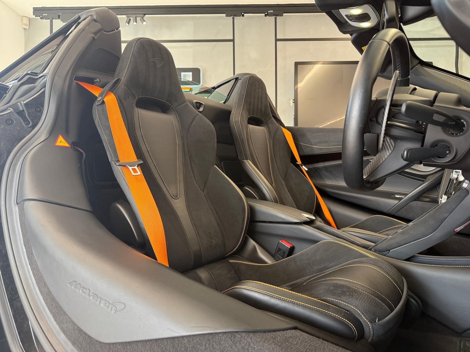 Used McLaren 720S 2022 for sale - 76227016: Photo 3