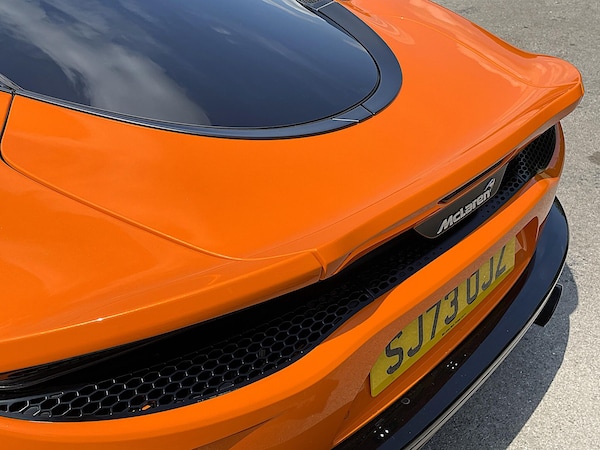 Used McLaren GT 2023 for sale - 76215481: Photo 16