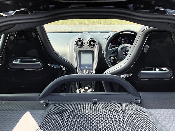 Used McLaren GT 2023 for sale - 76215481: Photo 21
