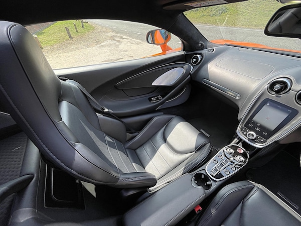 Used McLaren GT 2023 for sale - 76215481: Photo 25