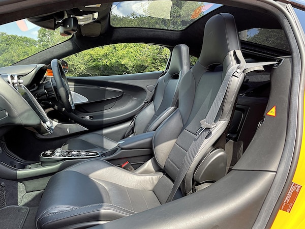 Used McLaren GT 2023 for sale - 76215481: Photo 26