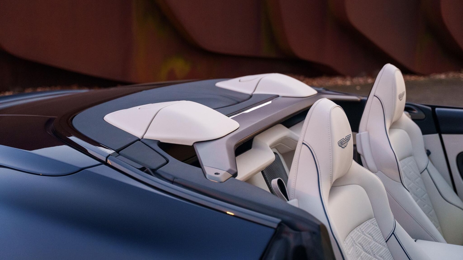 Used Aston Martin Vanquish for sale - 77190711: Photo 19