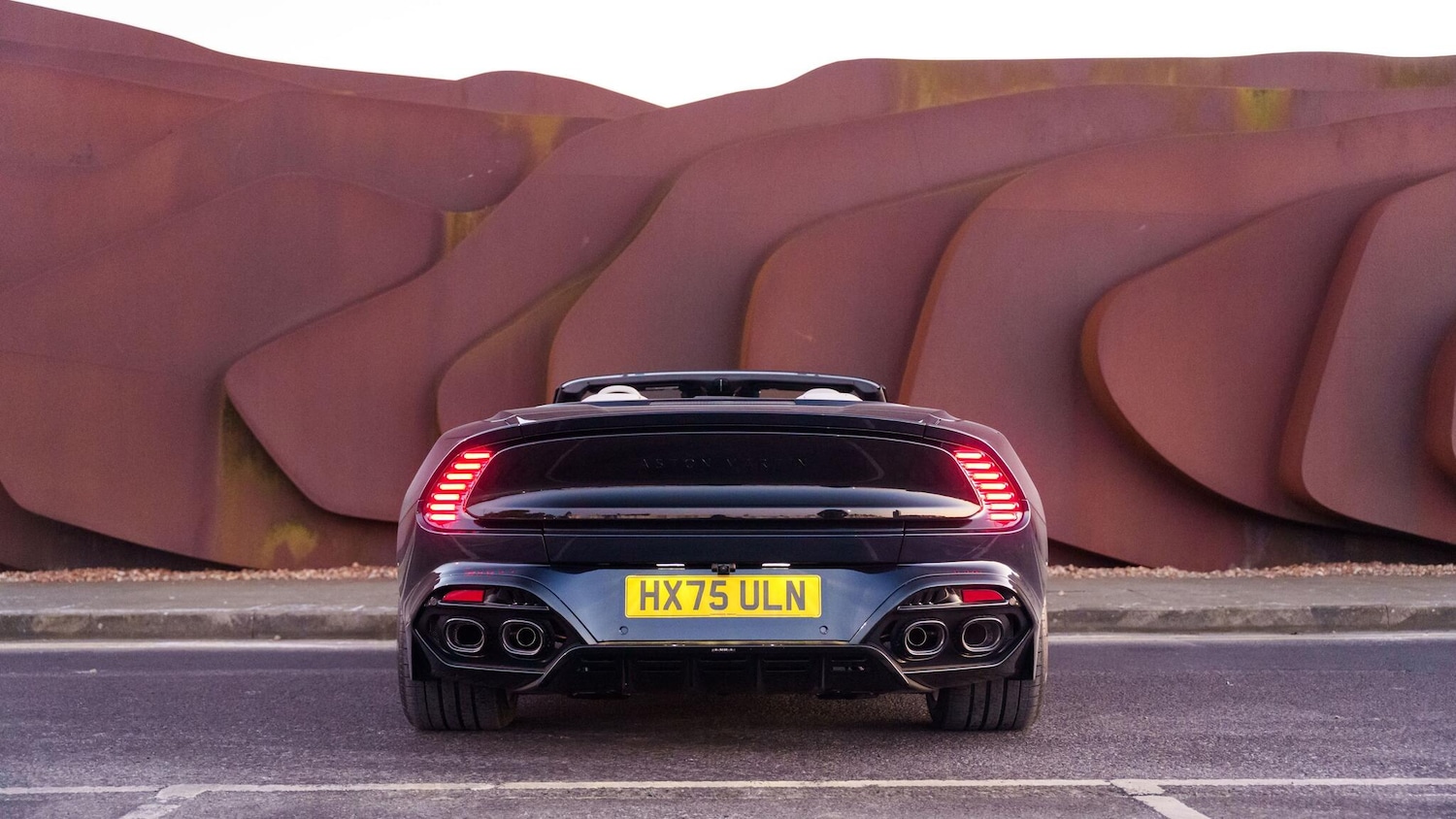 Used Aston Martin Vanquish for sale - 77190711: Photo 23