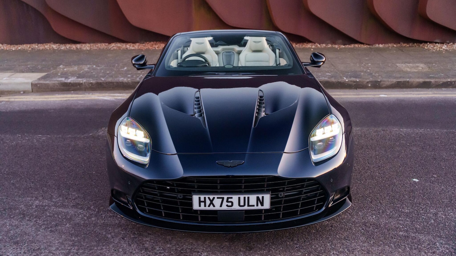 Used Aston Martin Vanquish for sale - 77190711: Photo 5