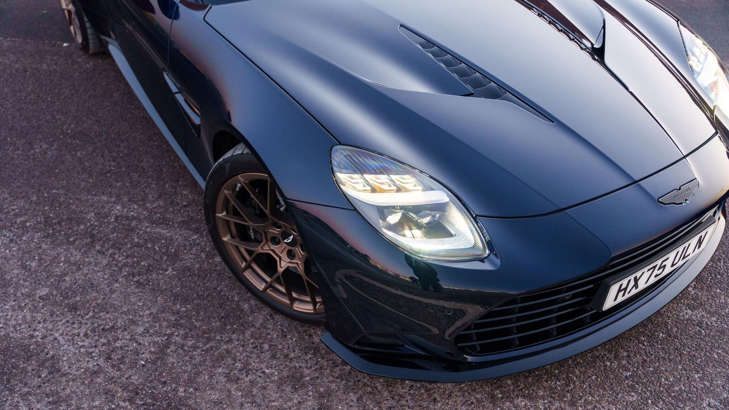 Used Aston Martin Vanquish for sale - 77190711: Photo 8