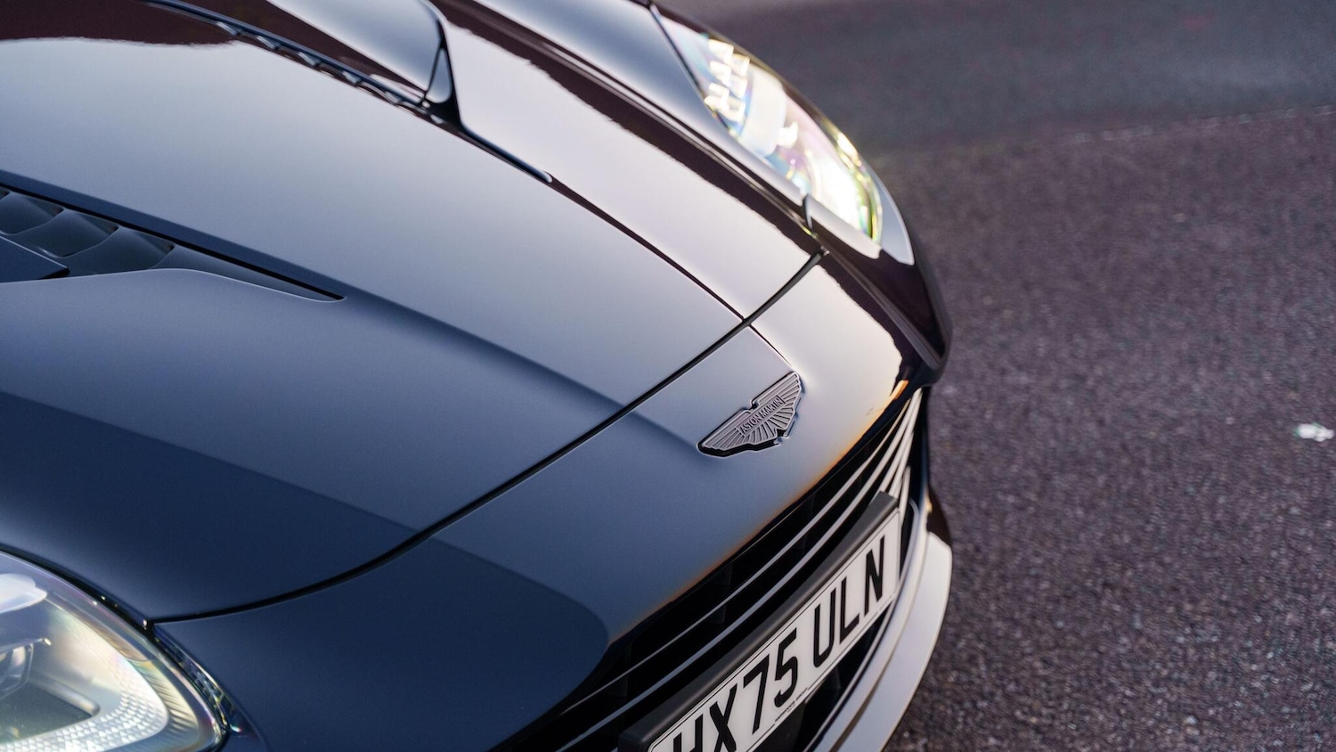 Used Aston Martin Vanquish for sale - 77190711: Photo 9