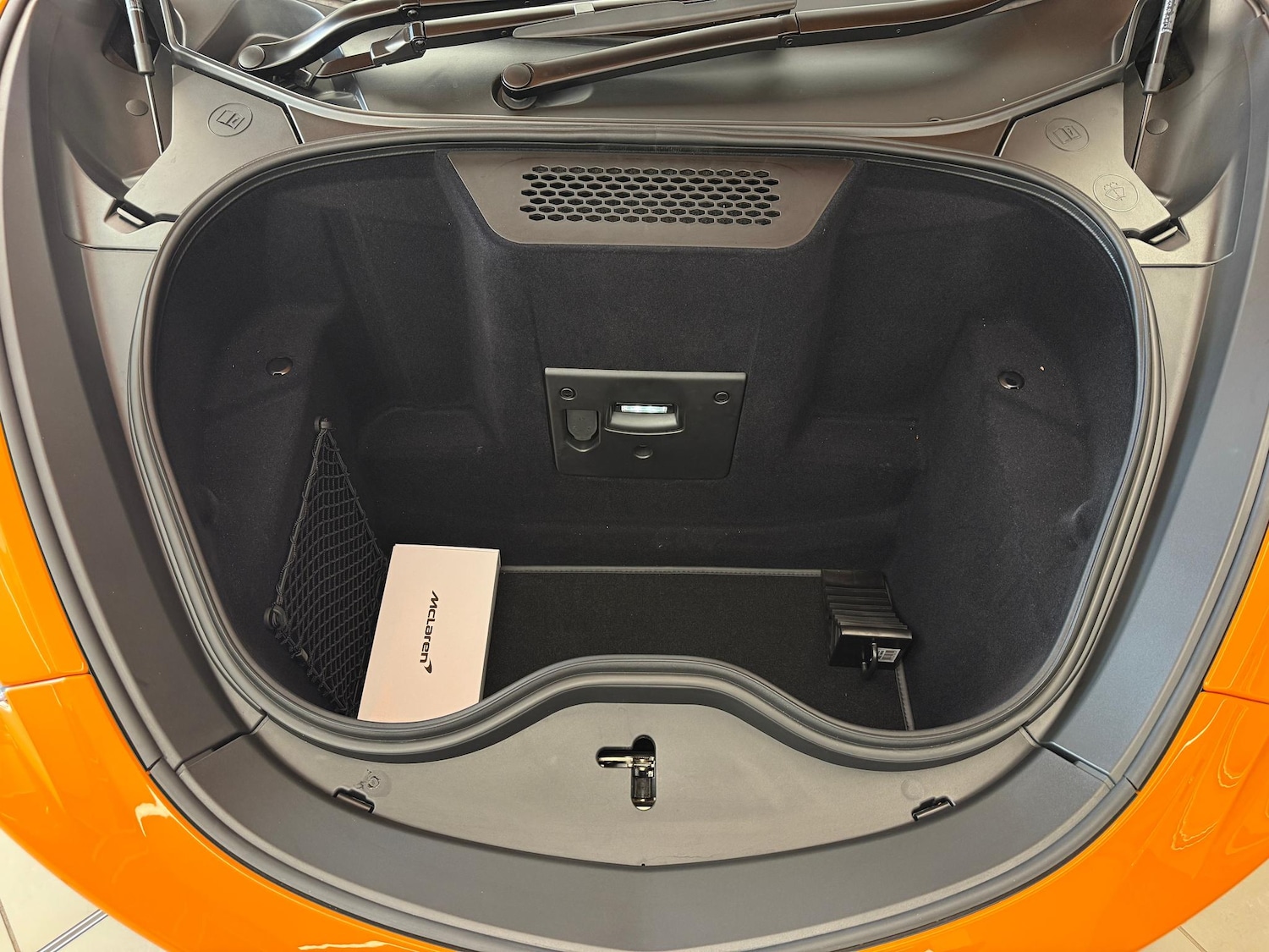 Used McLaren GT 2025 for sale - 76485771: Photo 29