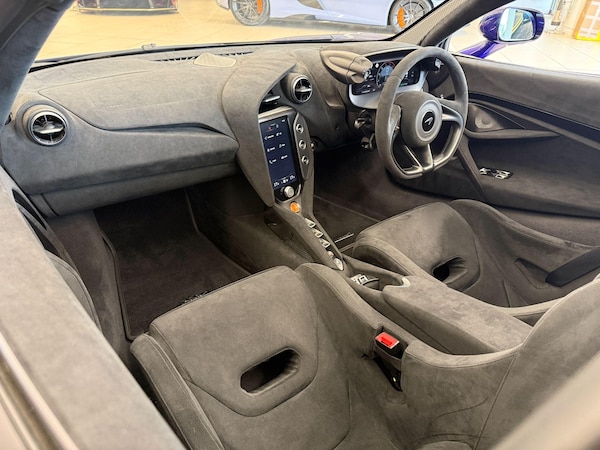 Used McLaren 750S 2025 for sale - 76214564: Photo 9