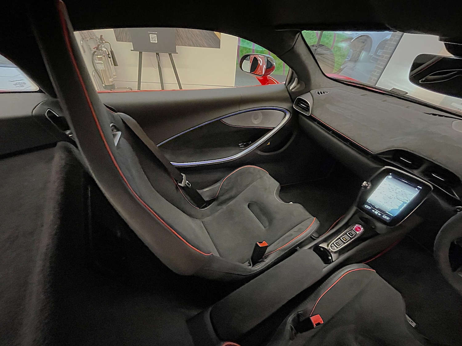 Used McLaren Artura 2023 for sale - 77040618: Photo 27