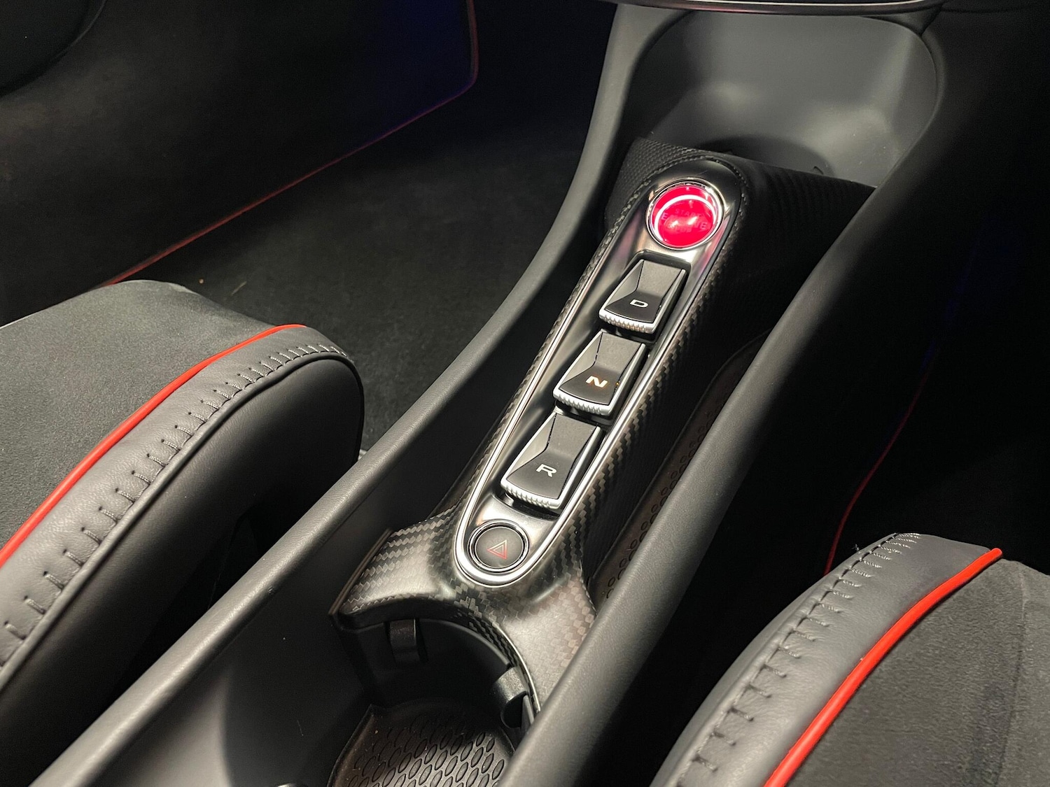 Used McLaren Artura 2023 for sale - 77040618: Photo 41