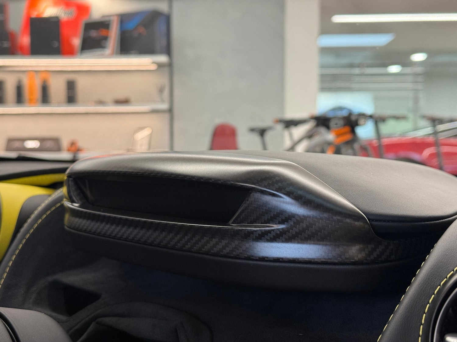 Used McLaren 720S 2018 for sale - 76458013: Photo 11