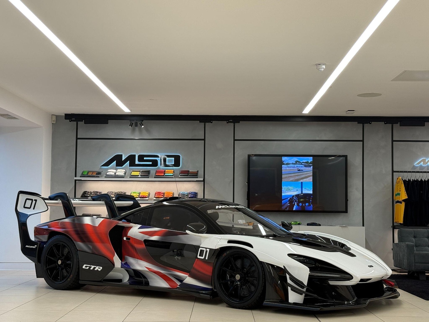 Used McLaren Senna for sale - 77440023: Photo 18