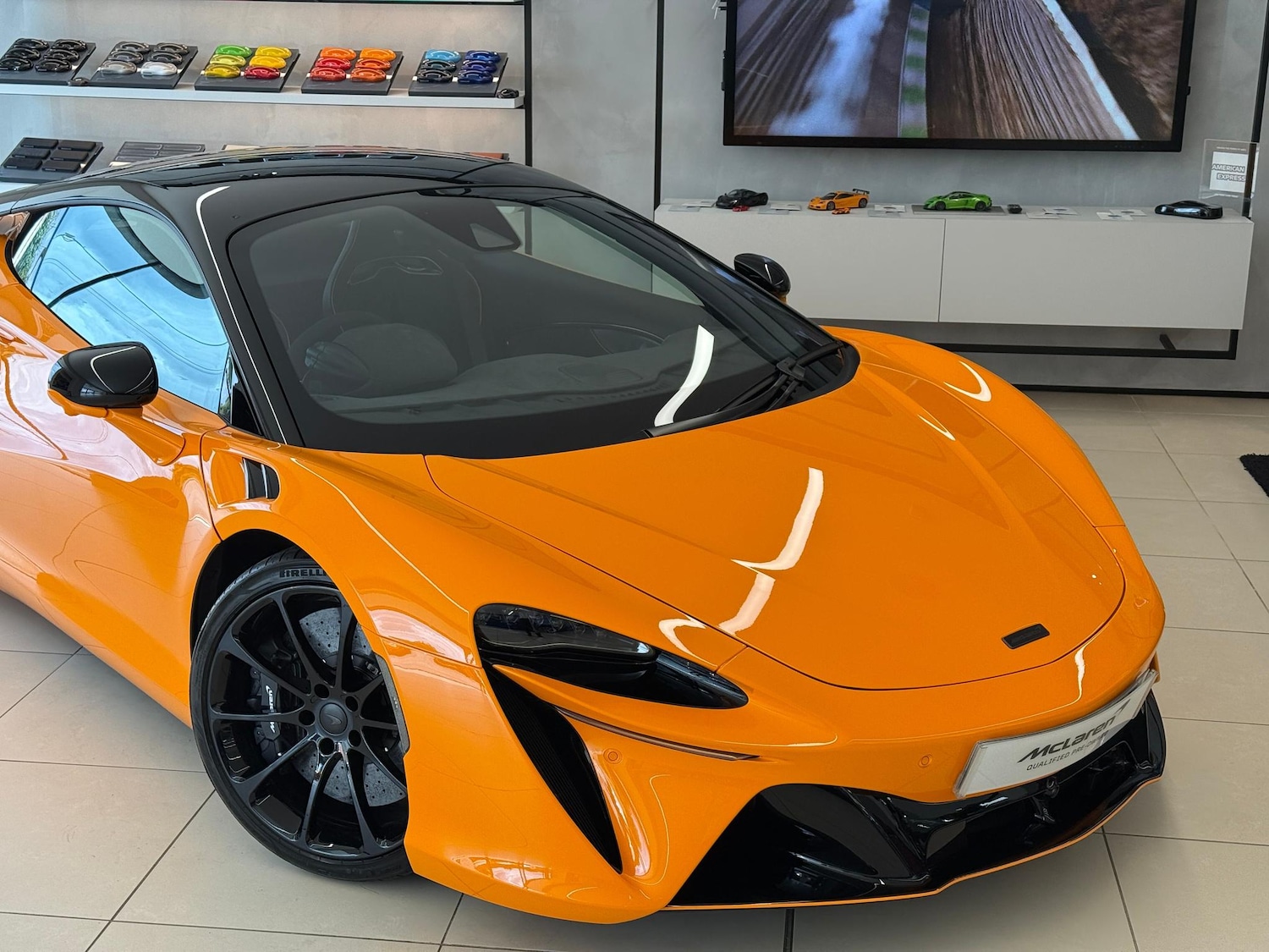 Used McLaren Artura 2025 for sale - 76987942: Photo 8