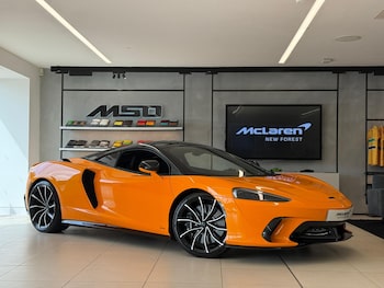 2025 (25) - V8 2dr SSG Auto