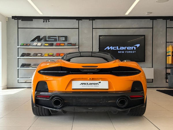 Used McLaren GT 2025 for sale - 76226492: Photo 6