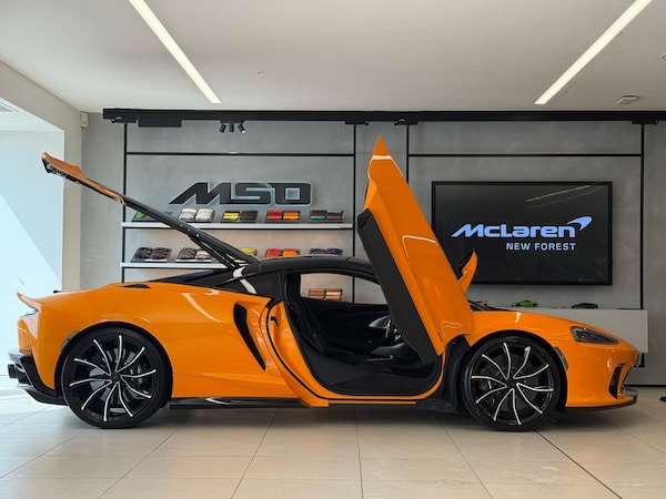 Used McLaren GT 2025 for sale - 76226492: Photo 9