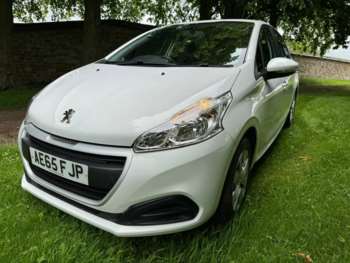 Used Peugeot 208 2015 for sale - 74872177: Photo