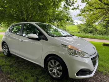 Used Peugeot 208 2015 for sale - 74872141: Photo