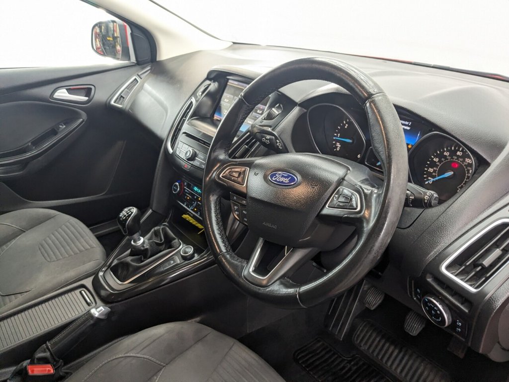 Used Ford Focus 2015 for sale - 77356722: Photo 11