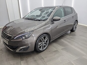 Used Peugeot 308 2014 for sale - 77341248: Photo