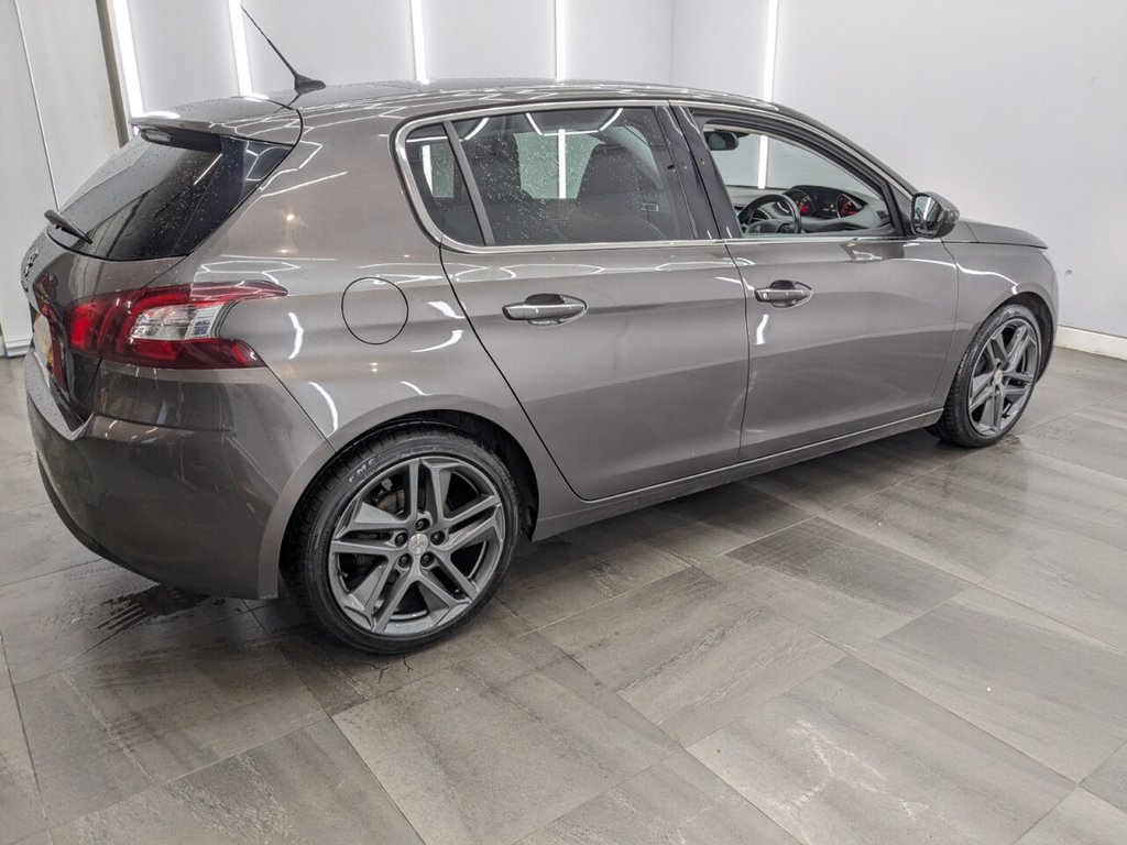 Used Peugeot 308 2014 for sale - 77341248: Photo 8
