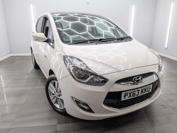 2013 (63) - 1.6 CRDi Blue Drive Style 5dr