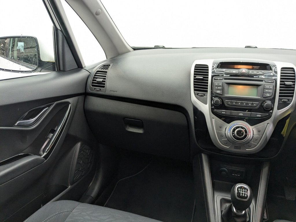 Used Hyundai Ix20 2013 for sale - 77341171: Photo 24
