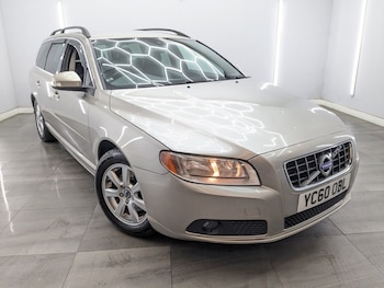 Used Volvo V70 2010 for sale - 78556837: Photo