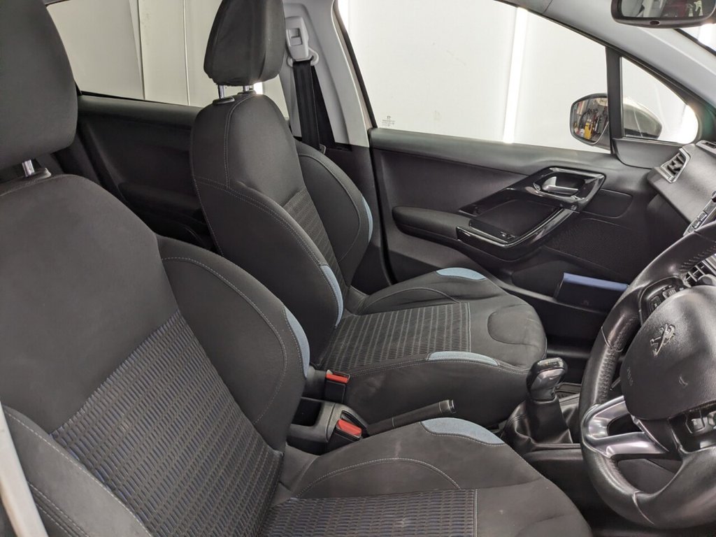 Used Peugeot 208 2014 for sale - 77498547: Photo 10