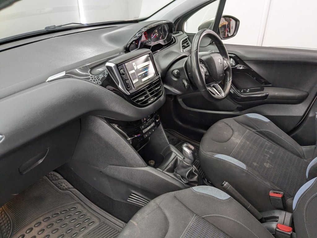 Used Peugeot 208 2014 for sale - 77498547: Photo 15