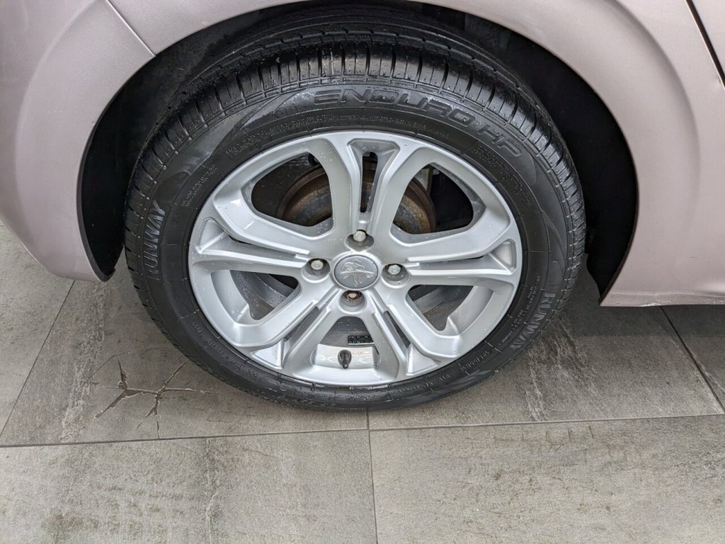 Used Peugeot 208 2014 for sale - 77498547: Photo 9