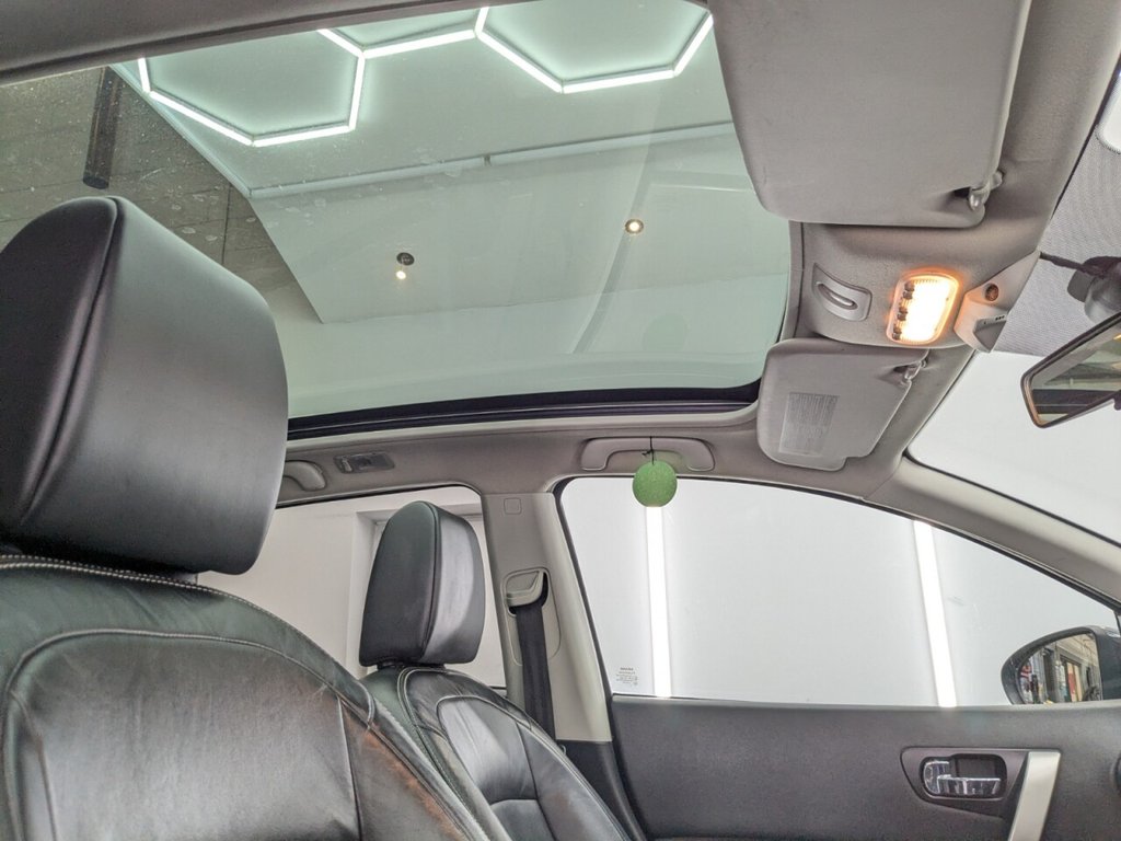 Used Nissan Qashqai 2012 for sale - 77692996: Photo 14