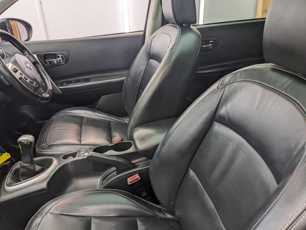 Used Nissan Qashqai 2012 for sale - 77692996: Photo 17