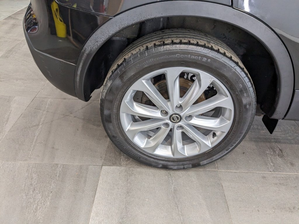 Used Nissan Qashqai 2012 for sale - 77692996: Photo 9