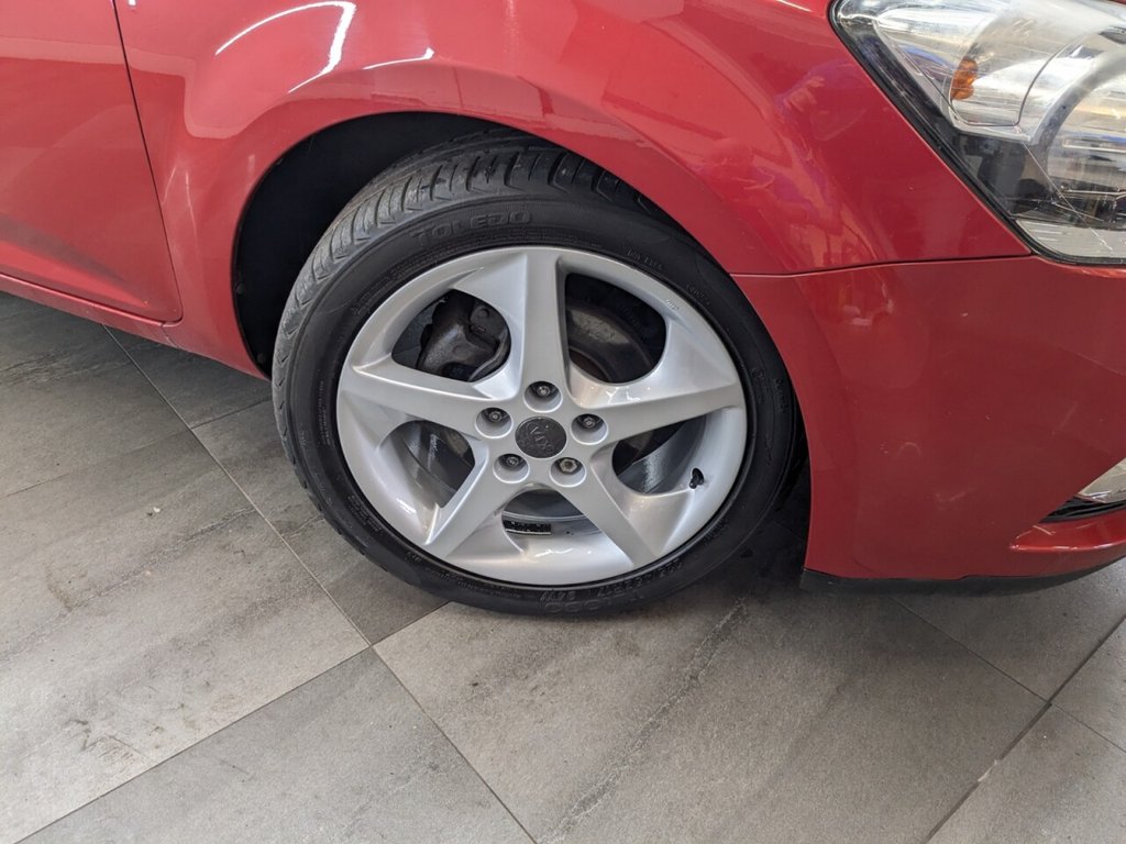 Used Kia Ceed 2012 for sale - 77199910: Photo 2