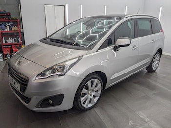 Used Peugeot 5008 2016 for sale - 78556920: Photo