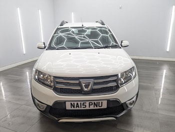 Used Dacia Sandero Stepway 2015 for sale - 78908168: Photo