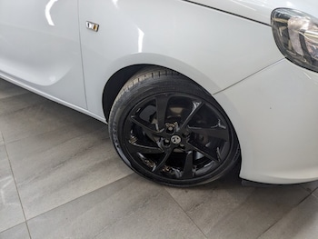 Used Vauxhall ADAM 2015 for sale - 79550758: Photo