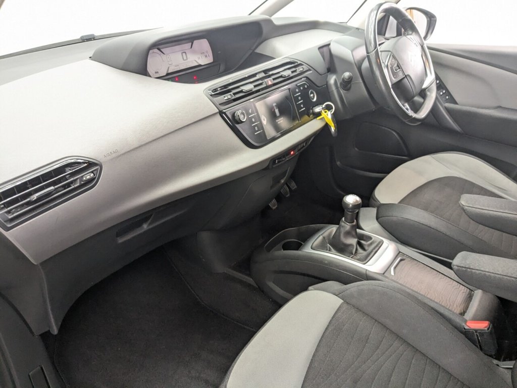 Used Citroen C4 Picasso 2015 for sale - 77904899: Photo 15