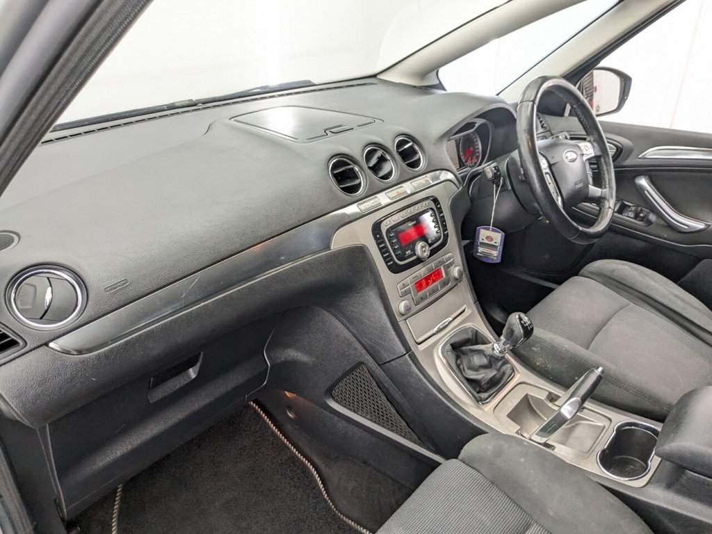 Used Ford S-Max 2009 for sale - 77199938: Photo 11