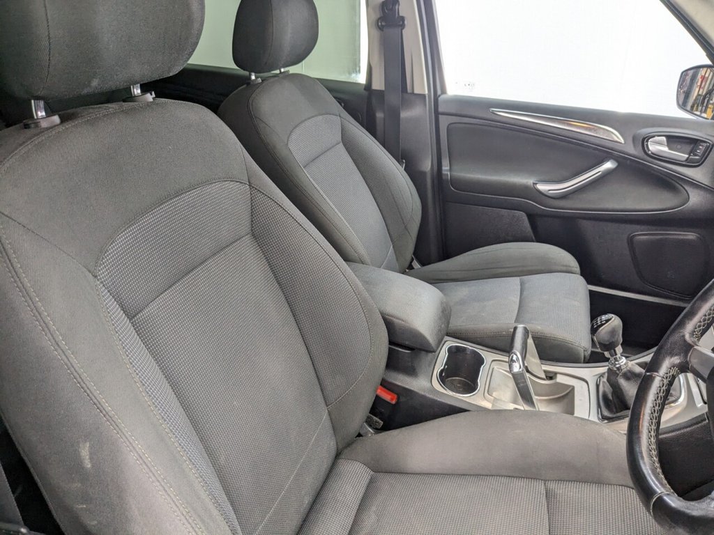 Used Ford S-Max 2009 for sale - 77199938: Photo 12