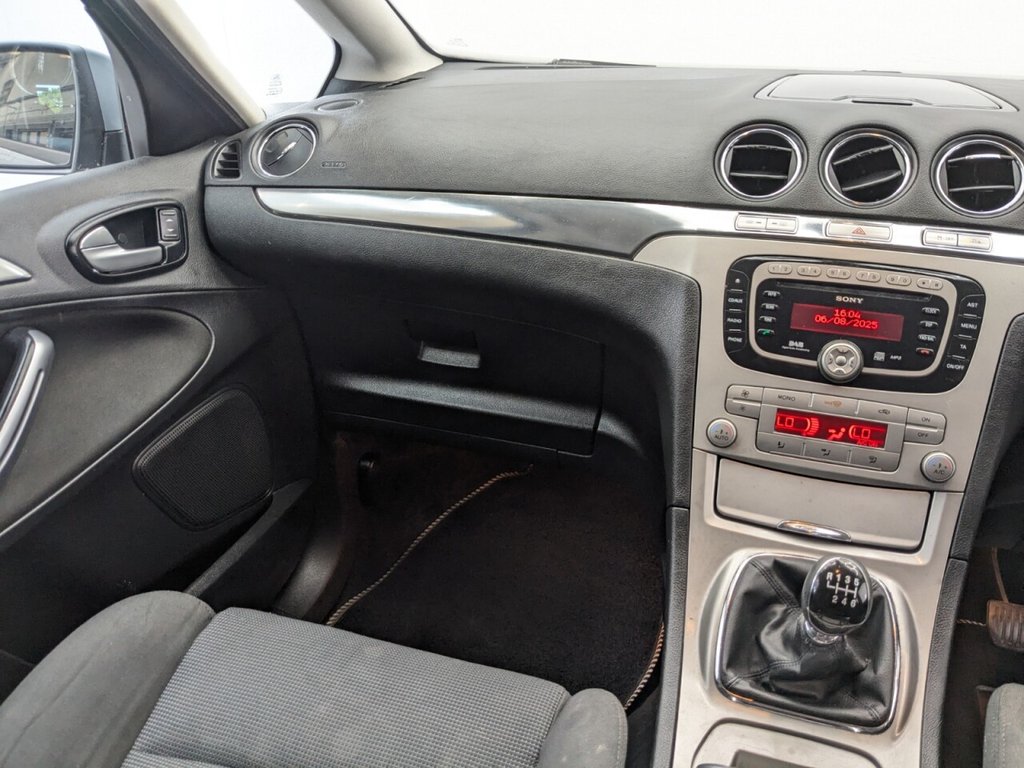 Used Ford S-Max 2009 for sale - 77199938: Photo 20